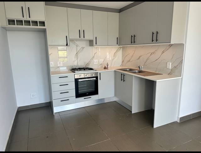 2 BEDROOM APARTMENT FOR SALE IN PARKLANDS NORTH